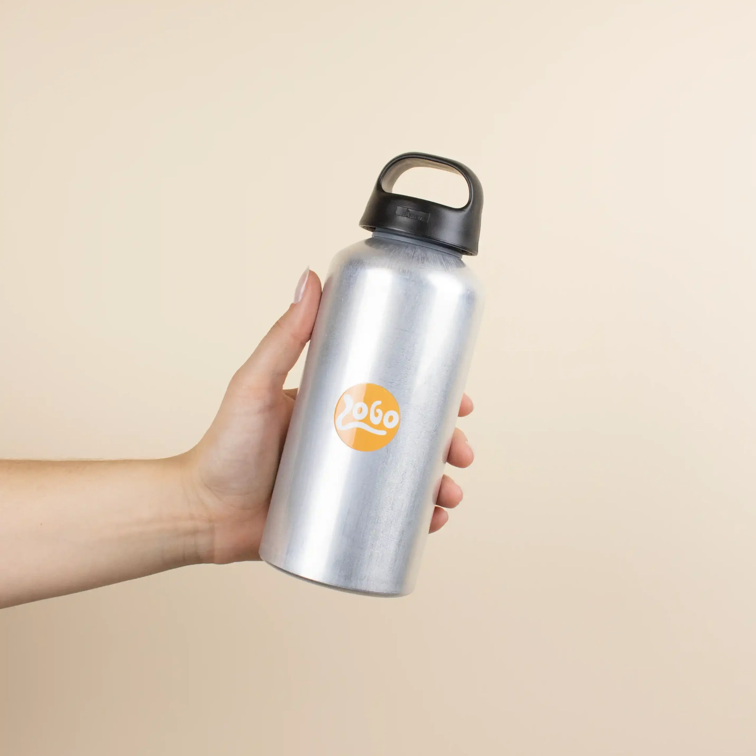 MINA: Recycled aluminum bottle 600 ml. Full color printing