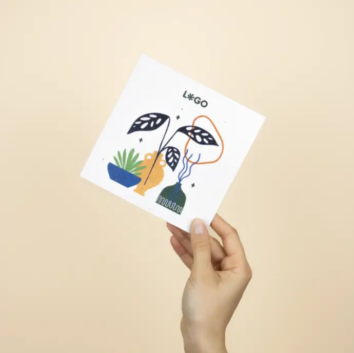 PAPEL PLANTABLE: Tarjetón cuadrado 14,5×14,5 cm.