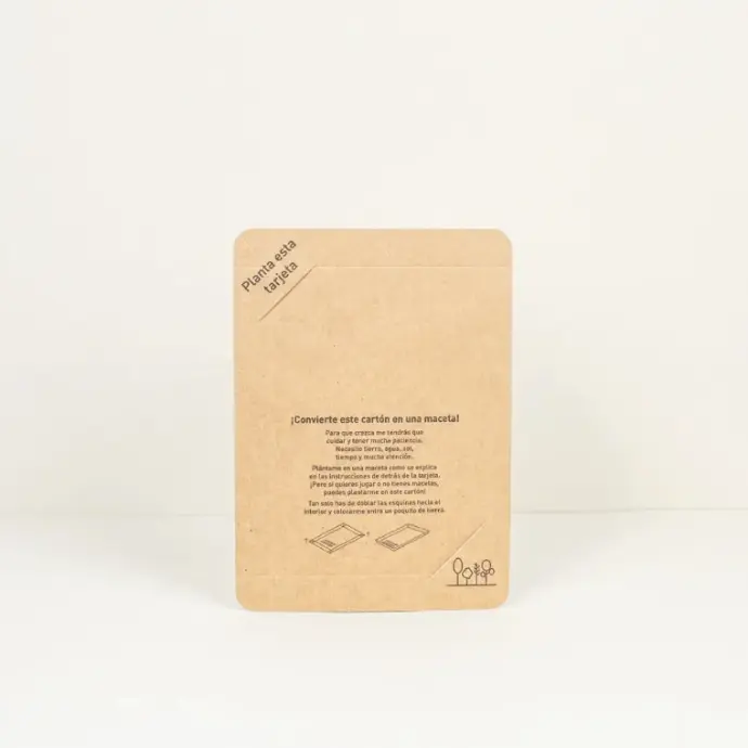 Tarjeton kraft A6. 13×18 cm.