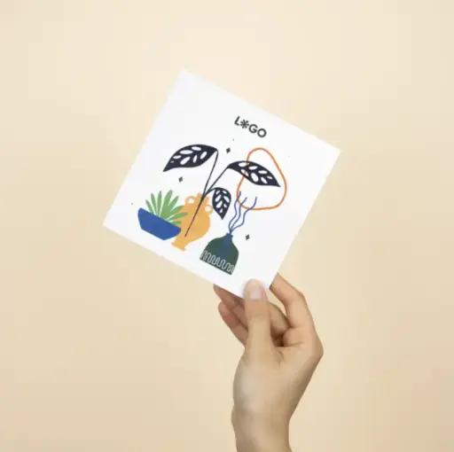 PAPEL PLANTABLE: Tarjetón cuadrado 14,5×14,5 cm.