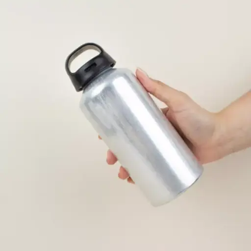 [007010] MINA: Botella de aluminio reciclado 600ml. Personalizada a todo color